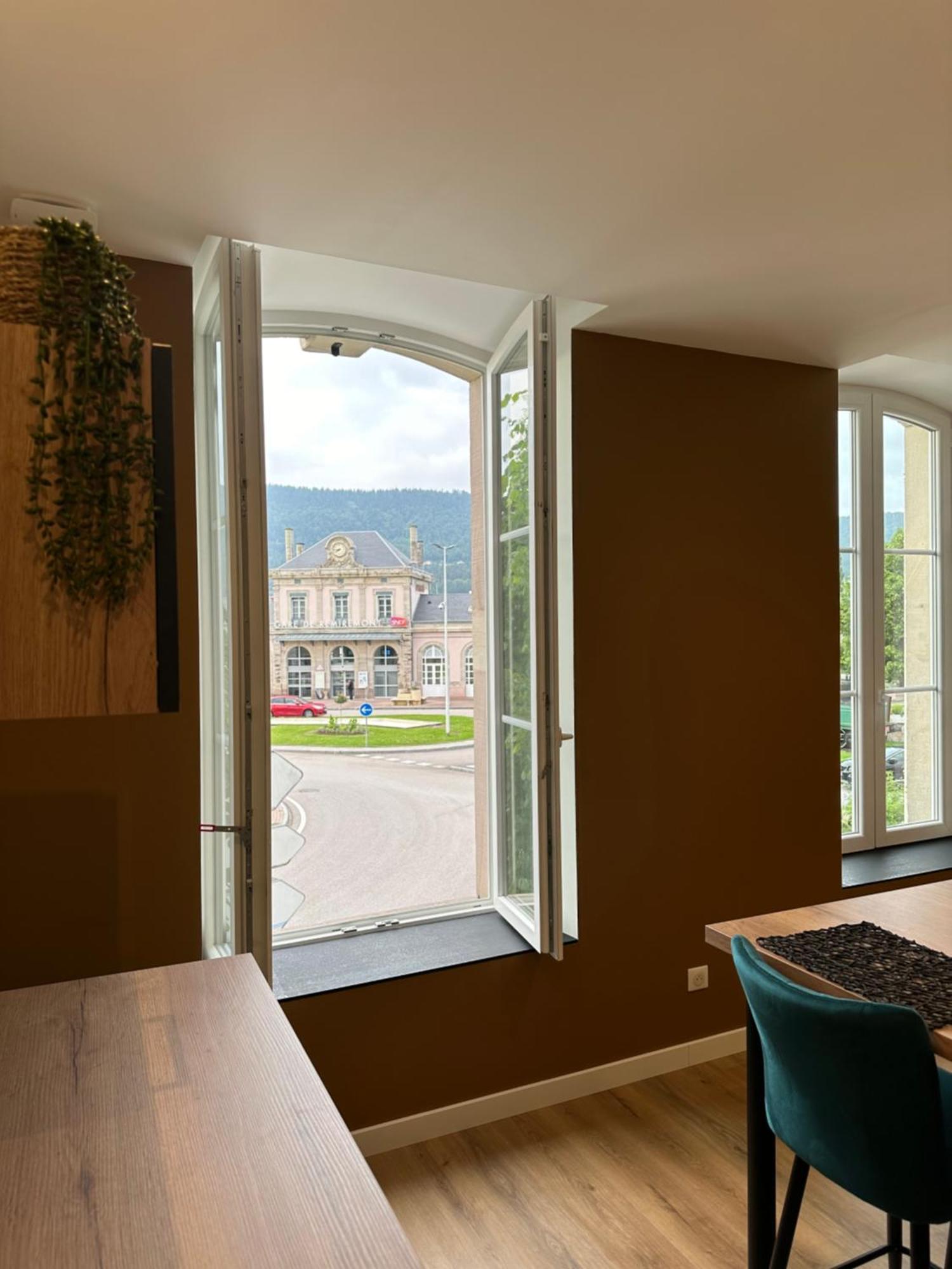 Appartement De La Gare Remiremont Exterior photo